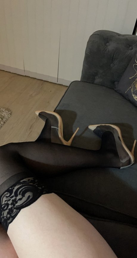 Notts CrossDresser star du porno chaude images