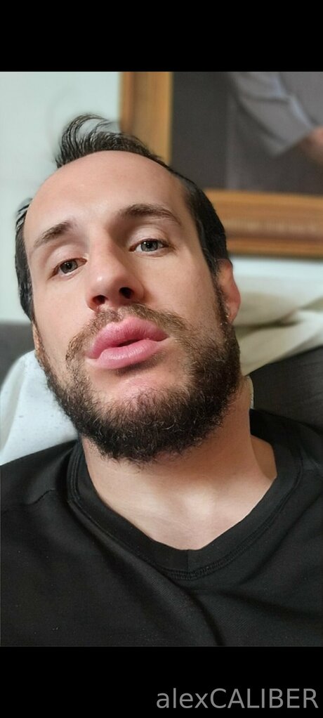 Alex Caliber étoile sympa des photos