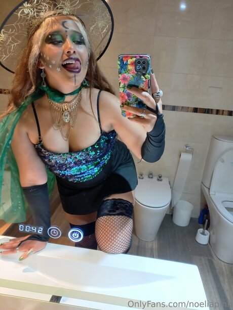 Noe Pink_ star du porno hd galeries