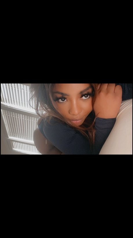 Stella Luxe actrice de sexe galerie