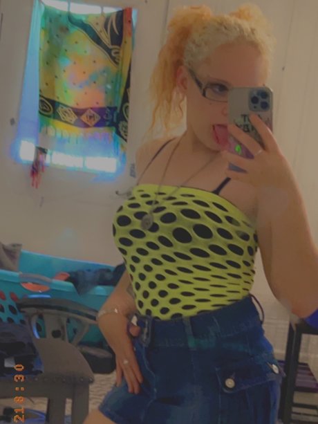 SPUNOUTBIH star du porno chaude galeries