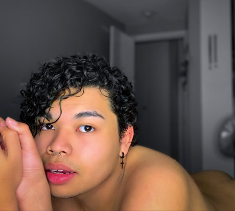 Ahsian_ actrice libre images