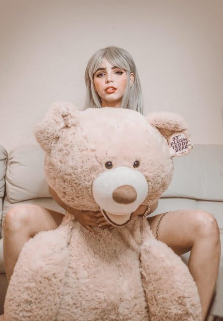 Odett Mart art star du porno img