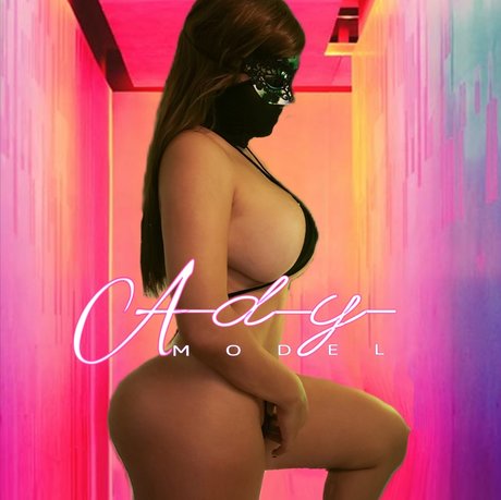 Ady Model sexe star du porno photo