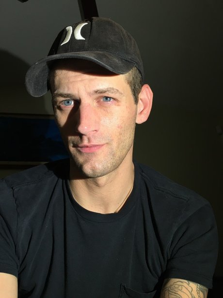 Ronnie T actrice de sexe photos