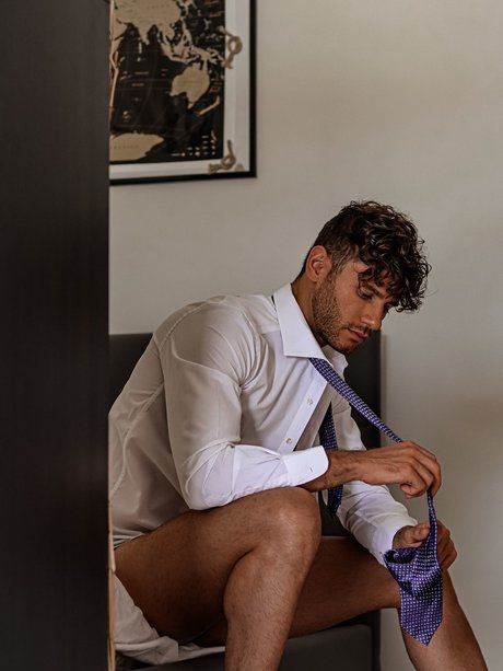 Omar Mahmoud modèle sympa photo