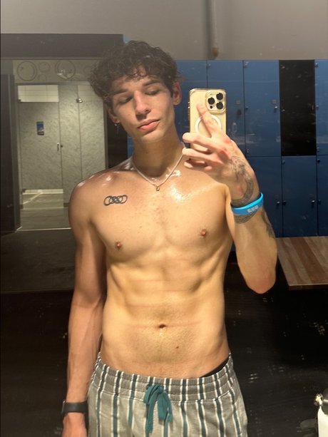 Adam Baraj sexe star galerie