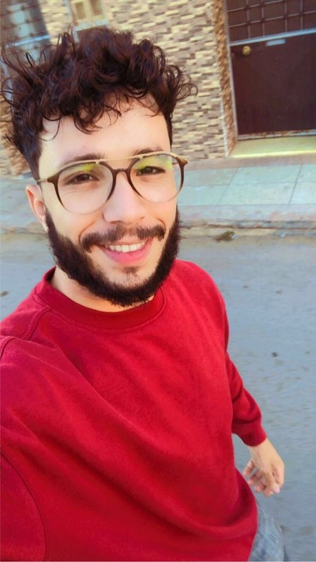 abderrahime bel abbas modèle sympa des photos