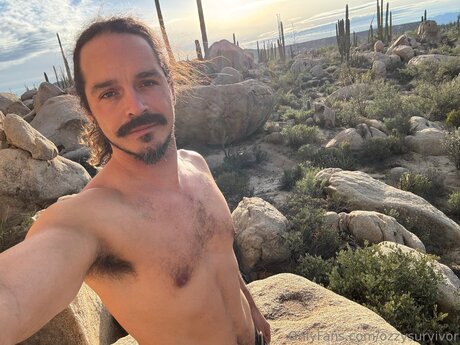 Ozzy Lusth art modèle galerie