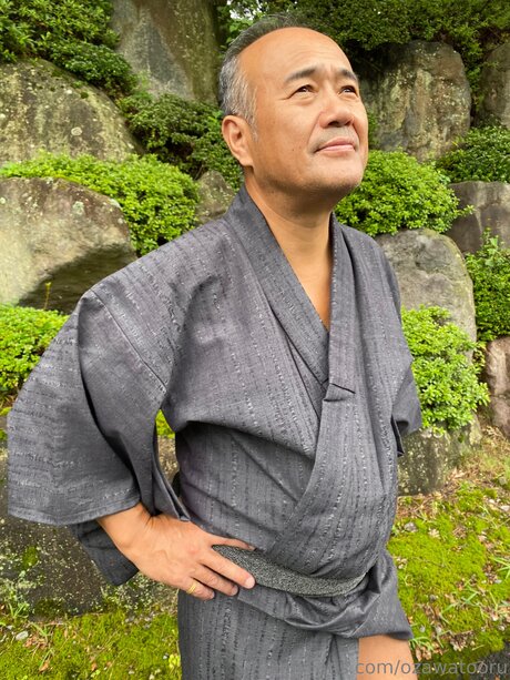 Tooru Ozawa modèle érotique img