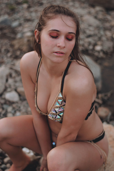 Mariah Owens modèle magnifique galerie