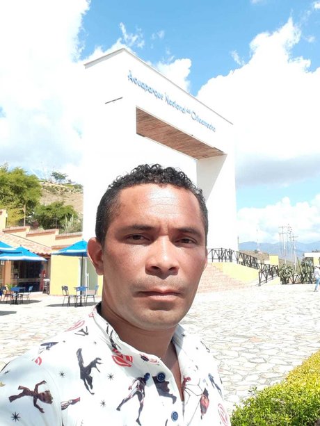 Reivo35 étoile sexy des photos