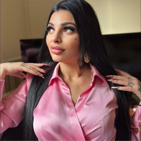 Patriinkaa23 beau modèle galeries