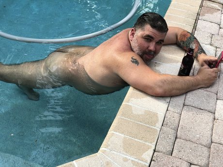 Patrice ide64 modèle porno photo