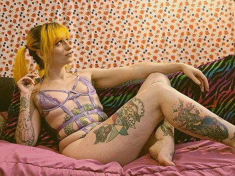 Perii Heliion actrice de nus galeries