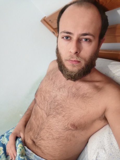 Piggy 96 actrice exclusive photos