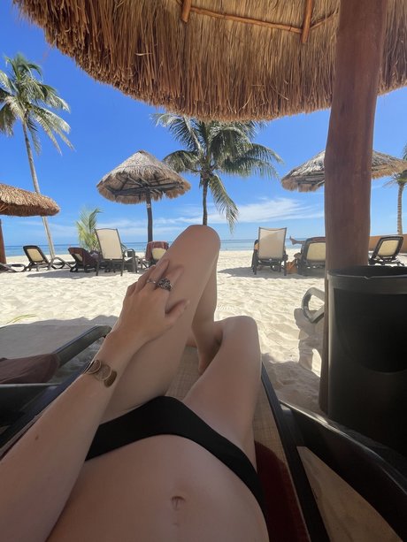 Caiti J actrice de sexe collection