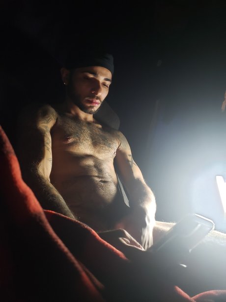 P Jay Dineroo_ étoile de haute qualité galerie