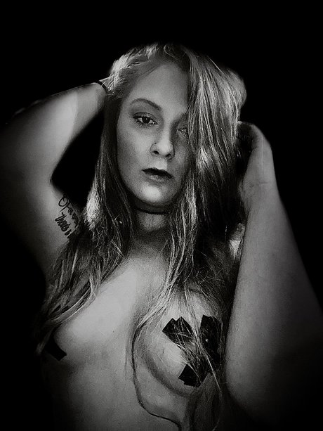 Christina Brooker sexe de star du porno images