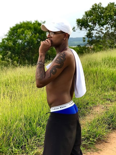 Pretinho xx_ star du porno belle images