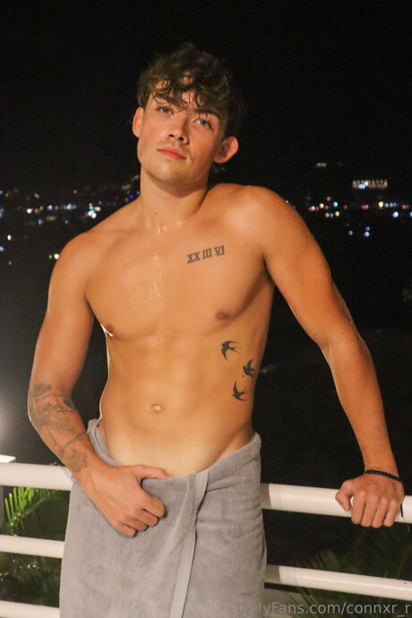 Connor Robinson étoile sexy img