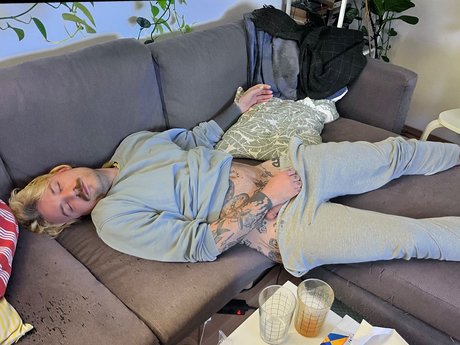 Pokemelucy sexe star du porno des photos