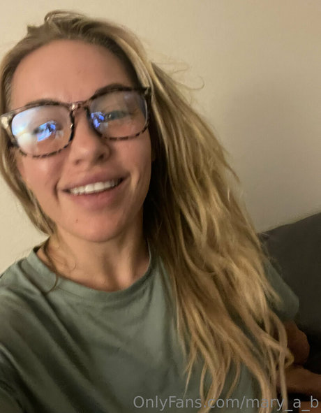 mary a b star du porno exclusive galeries