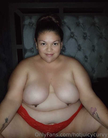 hotjuicycurvy étoile de l'art collection