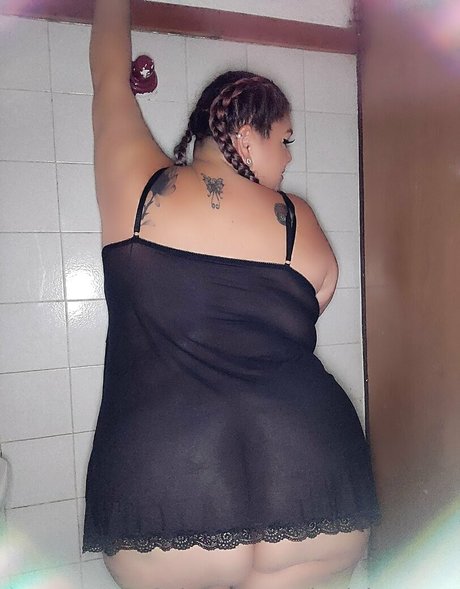 hotjuicycurvy star du porno sexy photo