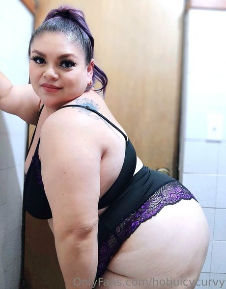 hotjuicycurvy haut modèle image