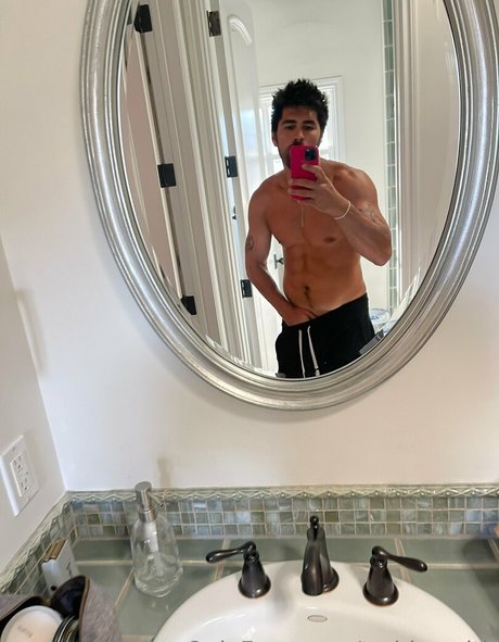 toddysmith actrice nue image