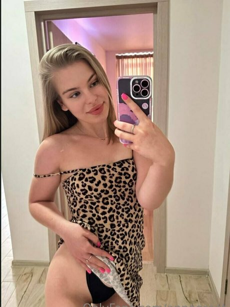 annagreat haut modèle photo