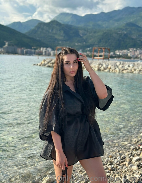 mia vixen actrice adulte galeries