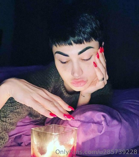 bronzage uniquementfans assez exclusif des photos