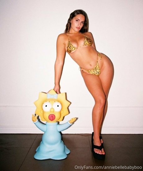 stormthrax actrice nue des photos