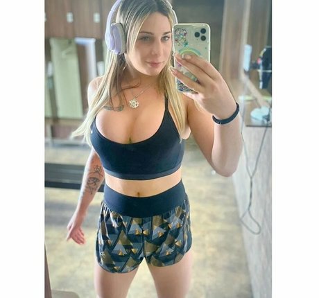 Gabriela Lori sexe star archive