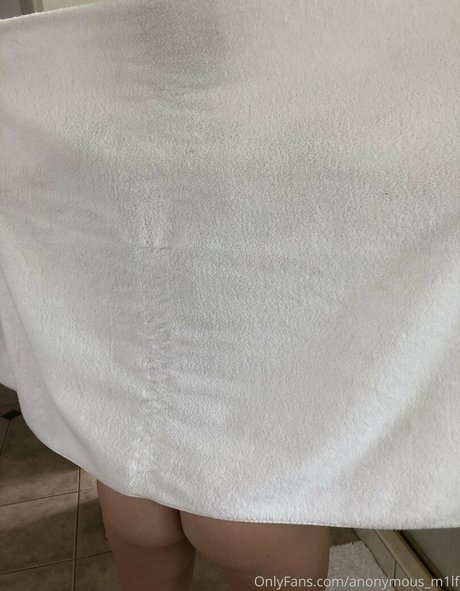 anonymous m1lf Profilfoto