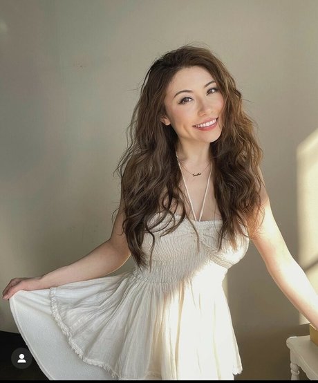 Sasha Emiri sexe de star du porno des photos