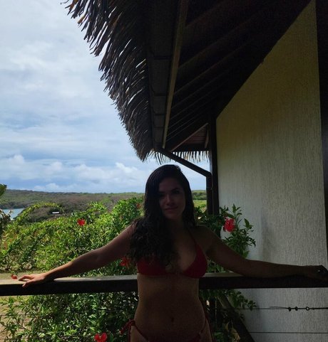 Maisa star érotique des photos