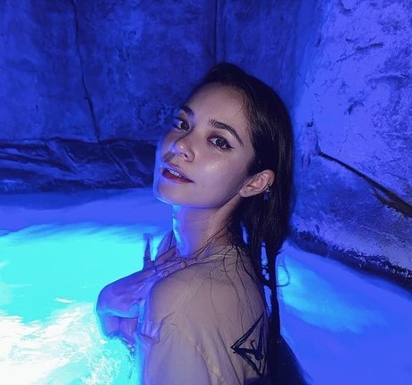 Melodi Flack sexe star images