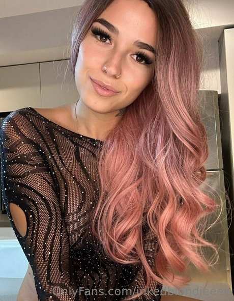 inkedblondieeee art de star du porno galeries