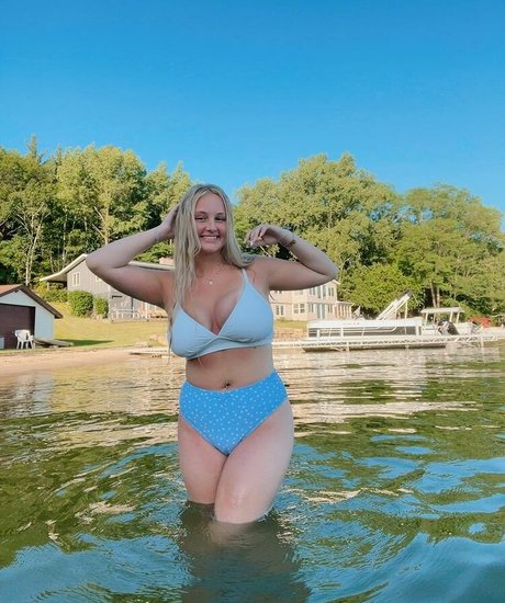 Anya Marie xxx étoile images