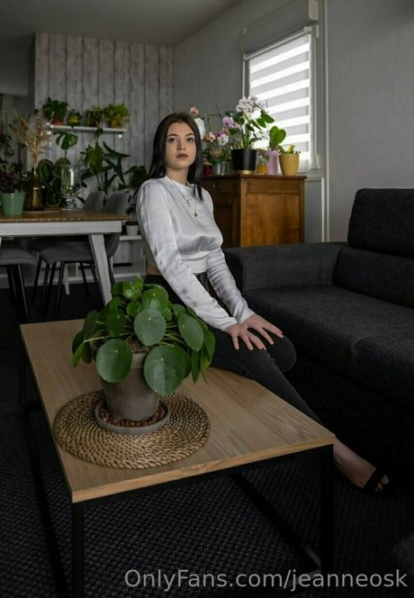 jeanneosk modèle porno galerie