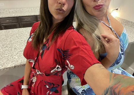 pom-pom girl blonde onlyfans sympa xxx photos