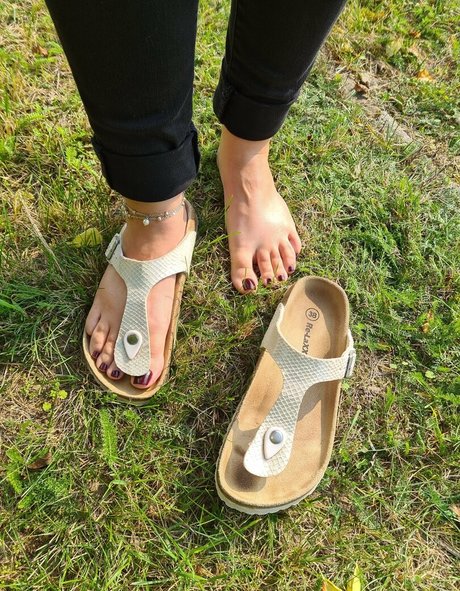 morefrommanu jolie actrice photos