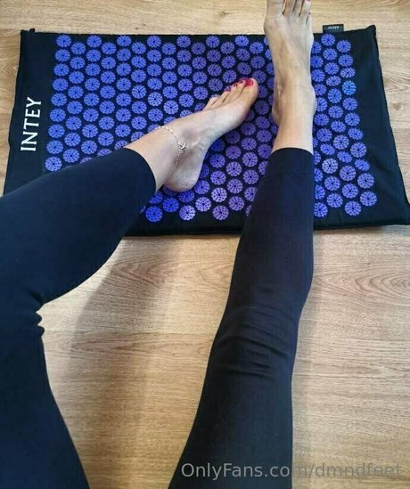 dmndfeet actrice érotique photo