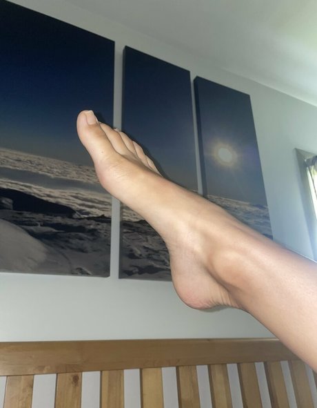 thebarefootcutie modèle parfait archive