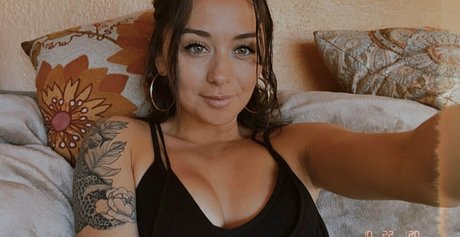 lolahale xo actrice de grande qualité images