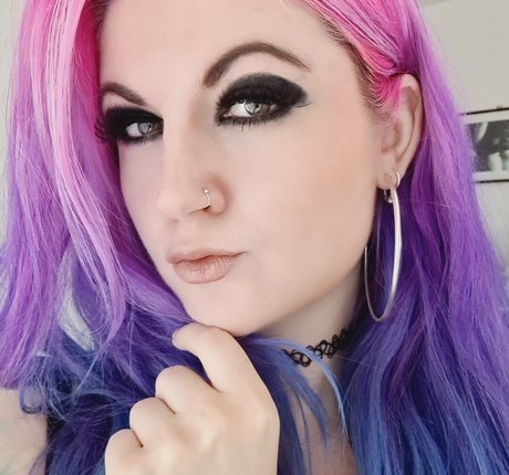 rogue jolie star du porno archive