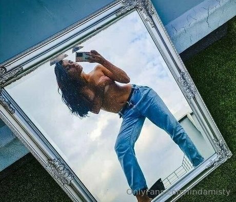 lindamisty beau modèle collection